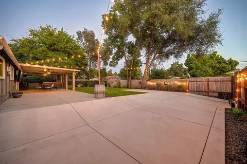 Exterior - 5506 Brooks Ave, Loomis, CA 95650 photo 8 of 11