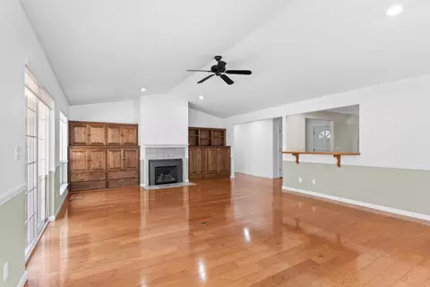 Living - 13284 Thistle Loop, Penn Valley, CA 95946 photo 3 of 5