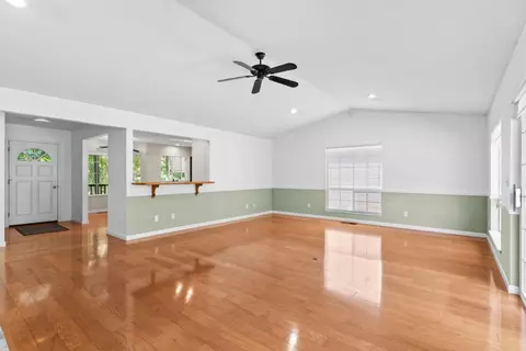 Living - 13284 Thistle Loop, Penn Valley, CA 95946 photo 4 of 5
