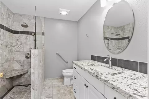 Bath - 13284 Thistle Loop, Penn Valley, CA 95946 photo 1 of 5