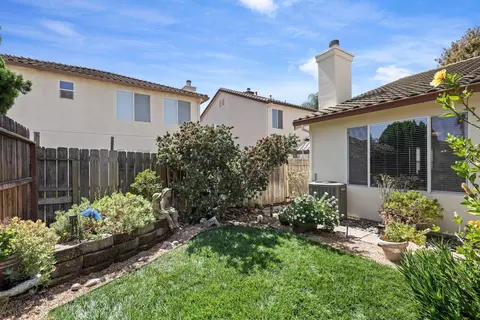 Exterior - 3108 Collingham Dr, Modesto, CA 95355 photo 8 of 13