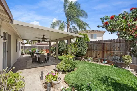 Exterior - 3108 Collingham Dr, Modesto, CA 95355 photo 6 of 13