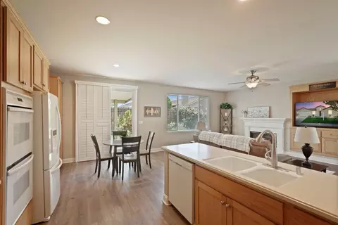Kitchen - 3108 Collingham Dr, Modesto, CA 95355 photo 4 of 4