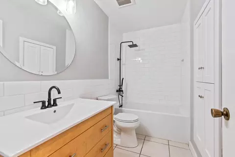 Bath - 3708 Cicada Ct, Modesto, CA 95356 photo 3 of 4