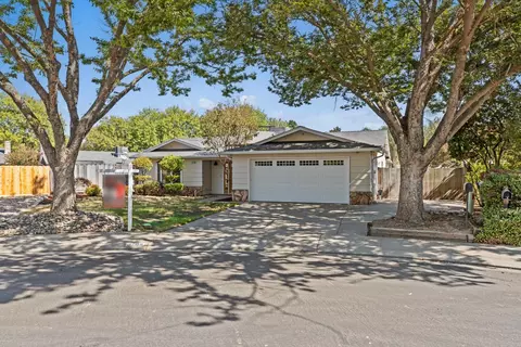 Exterior - 3708 Cicada Ct, Modesto, CA 95356 photo 3 of 9