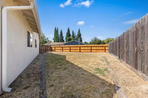 Exterior - 3708 Cicada Ct, Modesto, CA 95356 photo 9 of 9