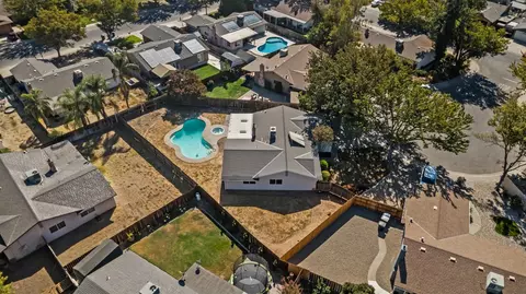 View/Area - 3708 Cicada Ct, Modesto, CA 95356 photo 4 of 5
