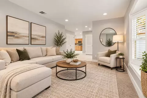 Living - 3708 Cicada Ct, Modesto, CA 95356 photo 3 of 5
