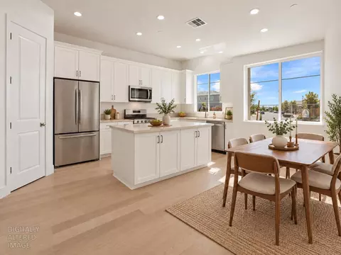 Kitchen - 2298 Dilip Dr, Manteca, CA 95337 photo 2 of 7