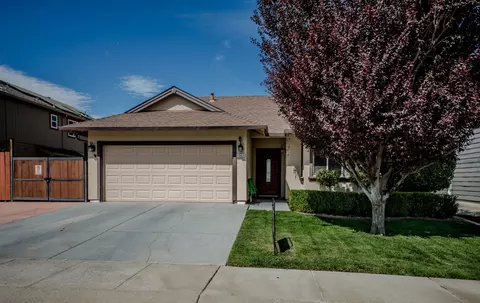 1557 Owens Valley Dr, Woodland, CA 95776