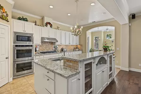 Kitchen - 236 Preakness Cir, Manteca, CA 95337 photo 1 of 7