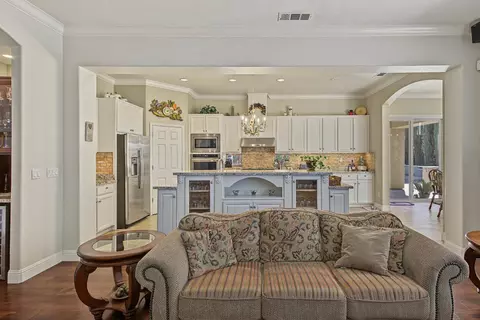 Kitchen - 236 Preakness Cir, Manteca, CA 95337 photo 7 of 7
