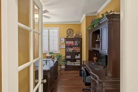 Entry Way - 236 Preakness Cir, Manteca, CA 95337 photo 5 of 7