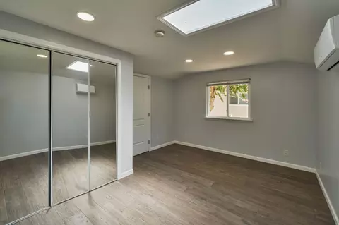 Bedroom - 8274 Central Ave, Orangevale, CA 95662 photo 6 of 7