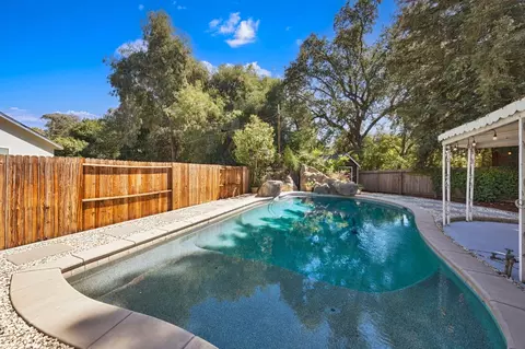 Exterior - 8274 Central Ave, Orangevale, CA 95662 photo 5 of 8