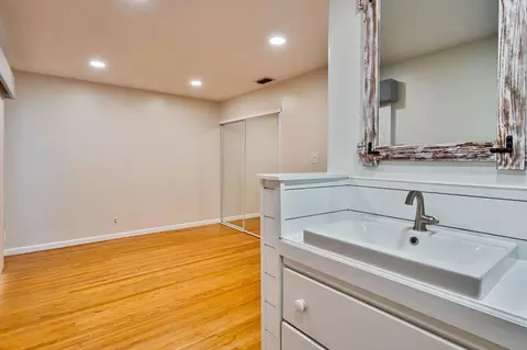 Bedroom - 8274 Central Ave, Orangevale, CA 95662 photo 1 of 7