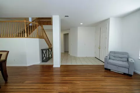 Living - 4241 Glenhaven Dr, Tracy, CA 95377 photo 3 of 15