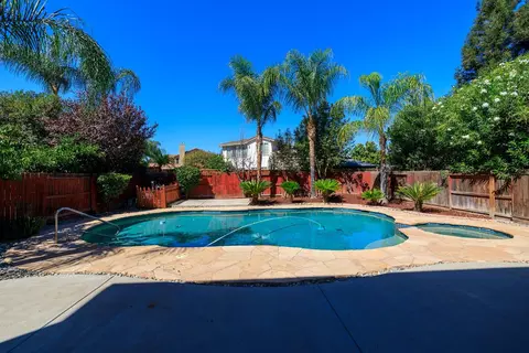 Exterior - 4241 Glenhaven Dr, Tracy, CA 95377 photo 6 of 13