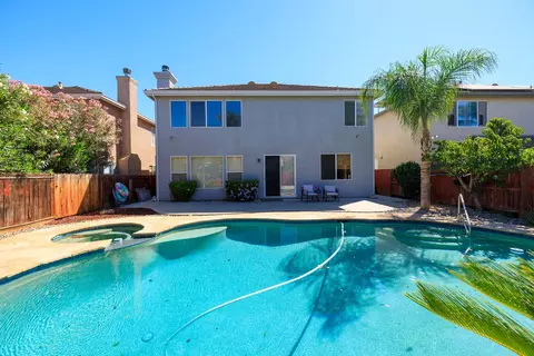 Exterior - 4241 Glenhaven Dr, Tracy, CA 95377 photo 10 of 13