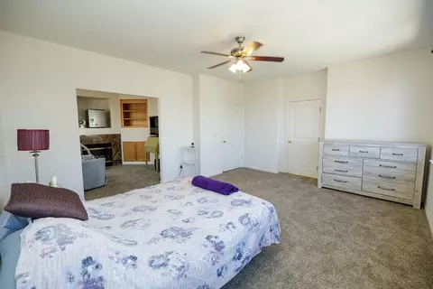 Bedroom - 4241 Glenhaven Dr, Tracy, CA 95377 photo 6 of 12