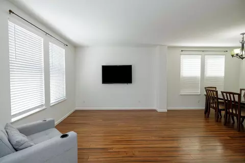 Living - 4241 Glenhaven Dr, Tracy, CA 95377 photo 5 of 15