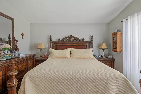 Bedroom - 13562 Jasper Ct, Lathrop, CA 95330 photo 2 of 10