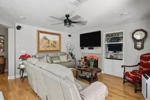 Living - 13562 Jasper Ct, Lathrop, CA 95330 photo 1 of 1