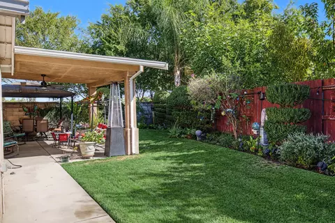 Exterior - 13562 Jasper Ct, Lathrop, CA 95330 photo 10 of 11