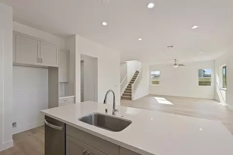 Kitchen - 416 Vinal Dr, Manteca, CA 95337 photo 6 of 6