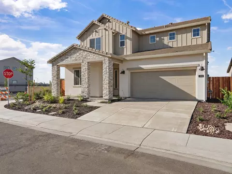 Exterior - 416 Vinal Dr, Manteca, CA 95337 photo 6 of 6