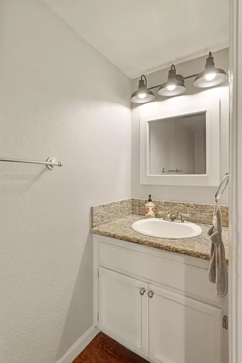 1180 Brighton Dr, Tracy, CA 95376 photo 21