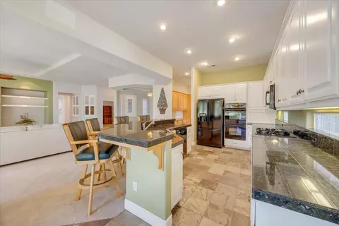 Kitchen - 8 Rock Ridge Ct, Copperopolis, CA 95228 photo 7 of 7