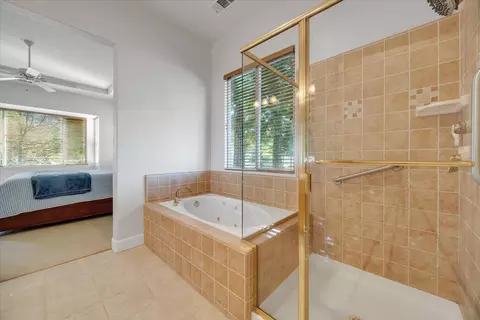 Bath - 8 Rock Ridge Ct, Copperopolis, CA 95228 photo 4 of 4