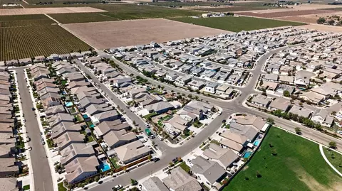 View/Area - 2013 Van Ruiten Dr, Lodi, CA 95242 photo 5 of 6