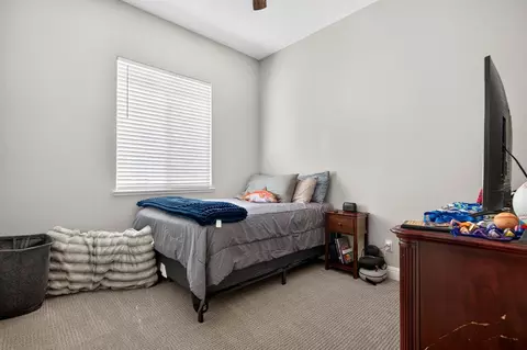 Bedroom - 2013 Van Ruiten Dr, Lodi, CA 95242 photo 2 of 2