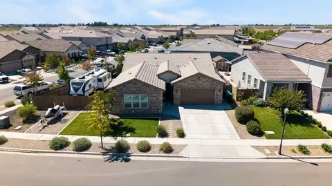 View/Area - 2013 Van Ruiten Dr, Lodi, CA 95242 photo 2 of 6