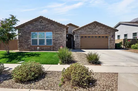 Exterior - 2013 Van Ruiten Dr, Lodi, CA 95242 photo 11 of 12