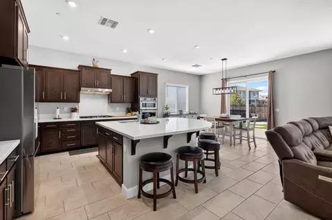 Kitchen - 2013 Van Ruiten Dr, Lodi, CA 95242 photo 4 of 4