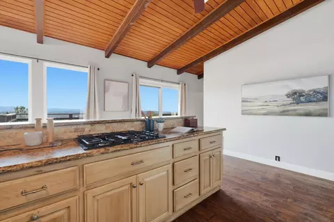 Kitchen - 5441 Meander Ln, Placerville, CA 95667 photo 2 of 2