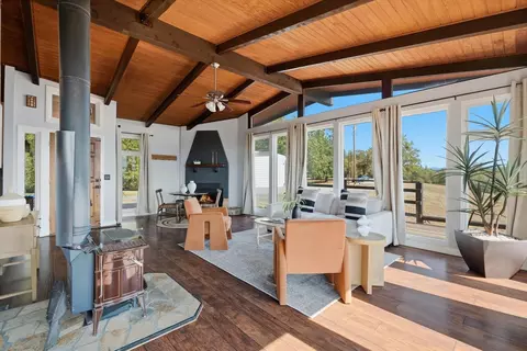 Living - 5441 Meander Ln, Placerville, CA 95667 photo 3 of 4