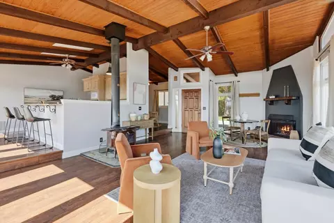 Living - 5441 Meander Ln, Placerville, CA 95667 photo 2 of 4