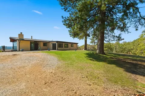 Exterior - 5441 Meander Ln, Placerville, CA 95667 photo 2 of 11