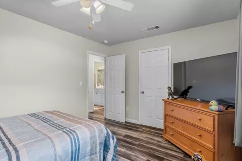 Bedroom - 613 Summit Ct, Modesto, CA 95357 photo 3 of 9