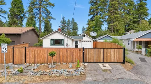 Exterior - 134 Empire St, Grass Valley, CA 95945 photo 3 of 8