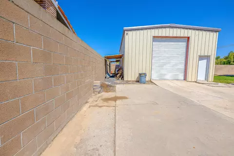Exterior - 2760 Brooks Ct, Turlock, CA 95382 photo 12 of 13