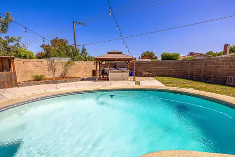 Exterior - 2760 Brooks Ct, Turlock, CA 95382 photo 3 of 13