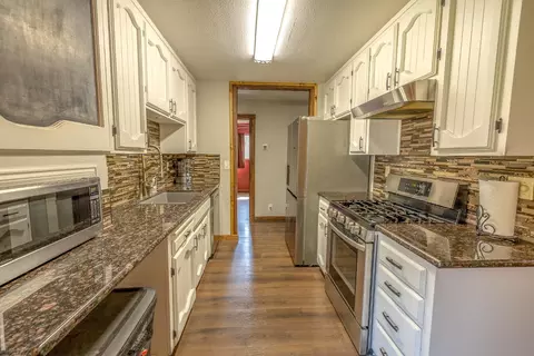 Kitchen - 2760 Brooks Ct, Turlock, CA 95382 photo 1 of 1