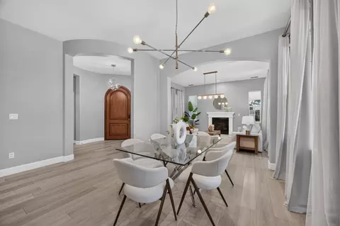 Dining - 3824 Gresham Ln, Sacramento, CA 95835 photo 4 of 6