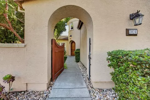 Exterior - 3824 Gresham Ln, Sacramento, CA 95835 photo 4 of 12