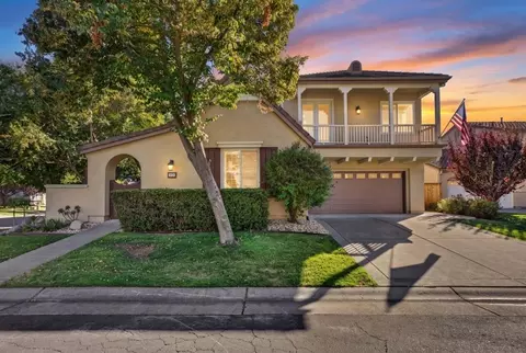 Exterior - 3824 Gresham Ln, Sacramento, CA 95835 photo 12 of 12